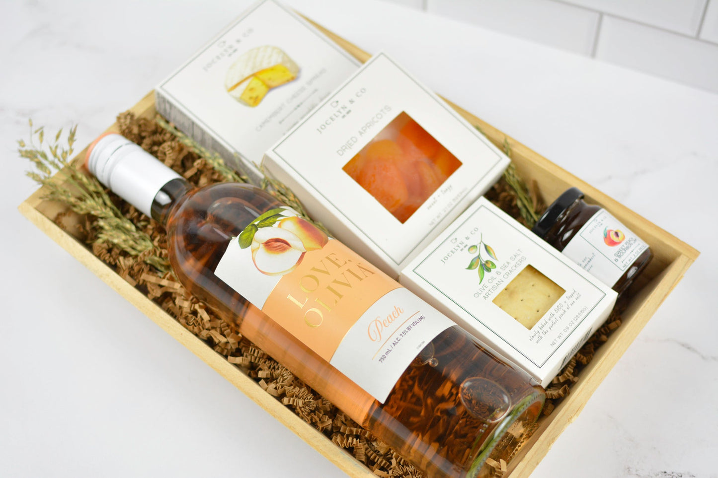 The Peach Picnic Wine Gift Set